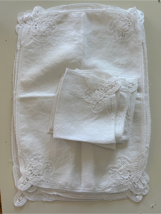 Other - Set of White Linen and Lace Cut Work Cloth 6 Placemats/Chargers and 6 Napkins